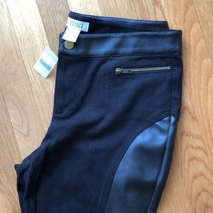 NWT Barney’s New York Leather Trim Leggings, 12